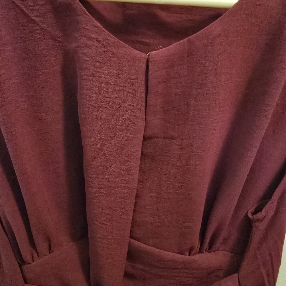 Elegant Sleeveless Burgundy Dress Size L - Picture 3 of 4